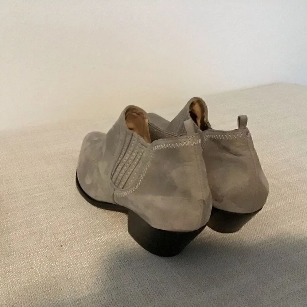 SCHULTZ Jacqueline Bootie Gray Suede